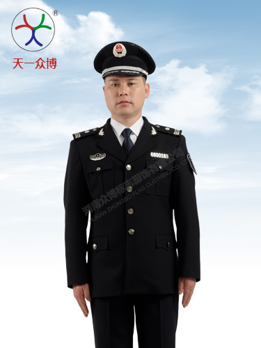 Ʒ7